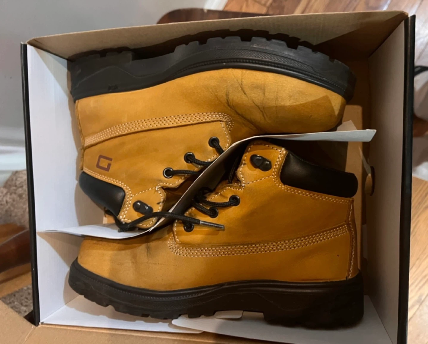 Women’s steel toed Dakota Green certified Workboot Size 9.5