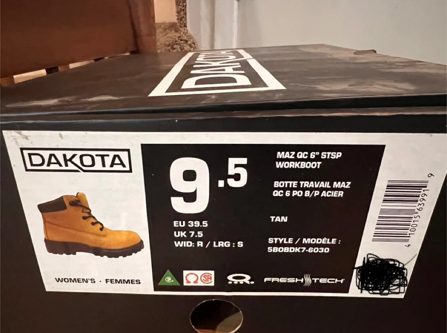Women’s steel toed Dakota Green certified Workboot Size 9.5 - photo 2