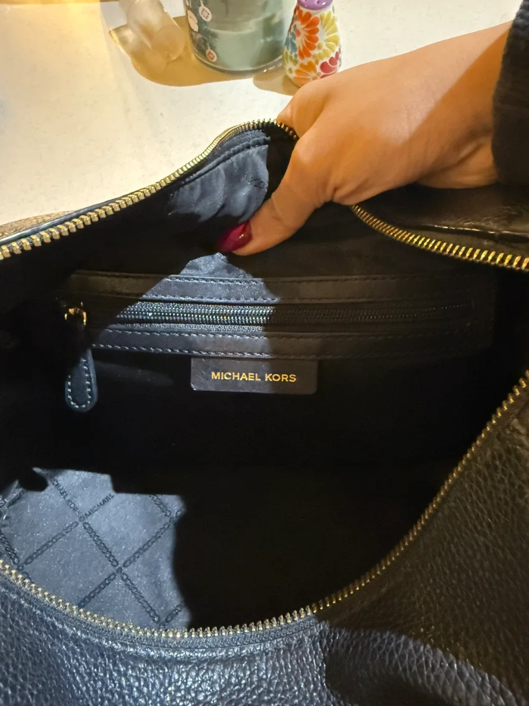 Michael Kors Black Leather Handbag image indicator(3)