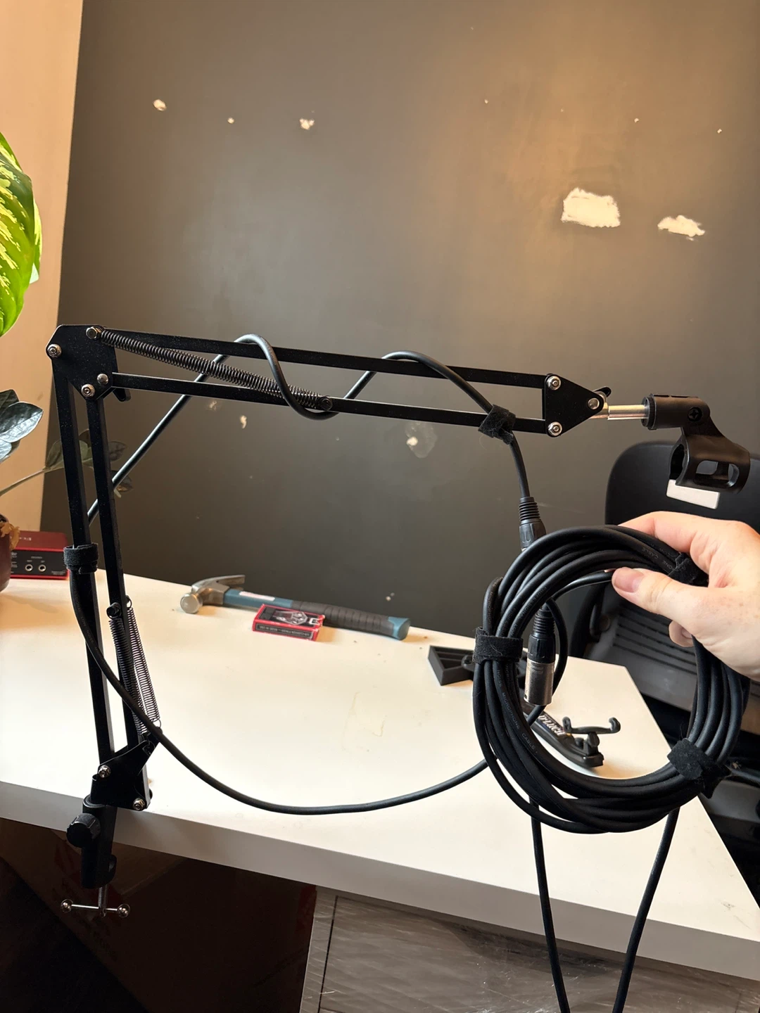 Shure SM58 Microphone and Desk stand - photo 2