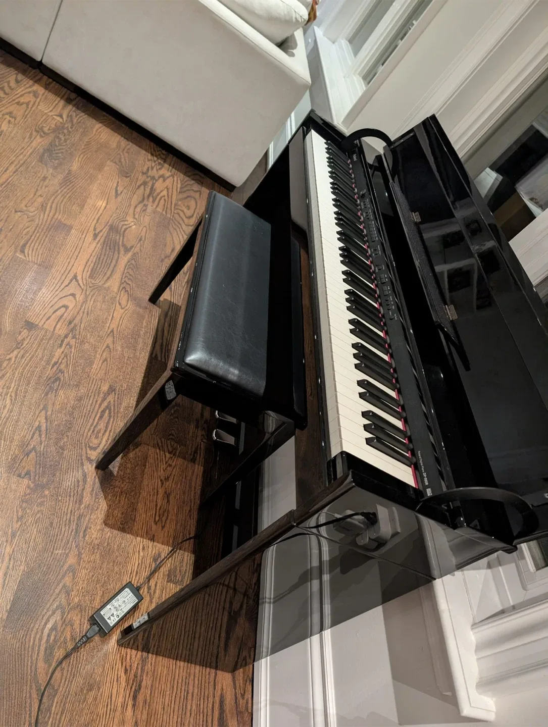 Roland Digital Piano with Bench image indicator(4)