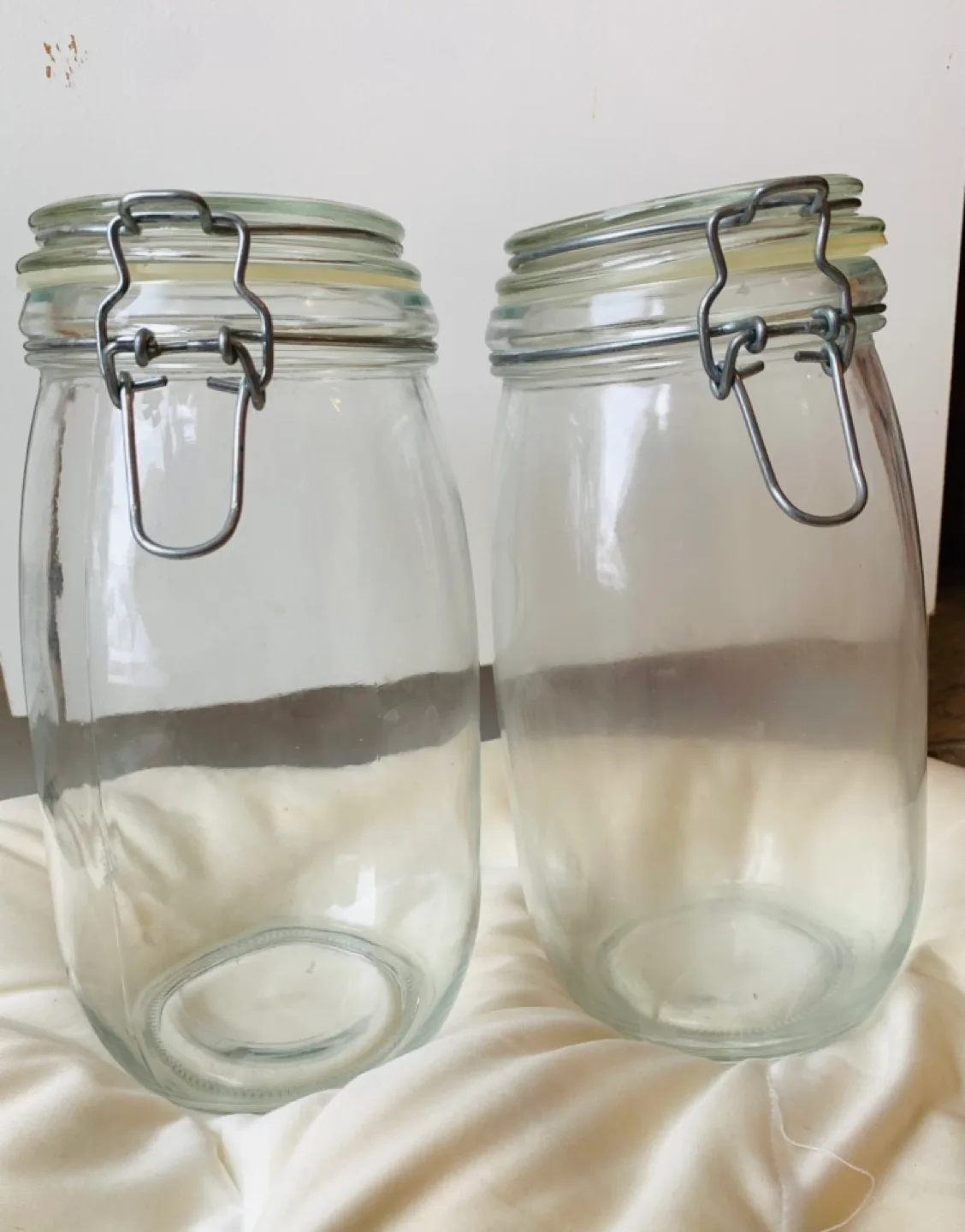Glass pickle jars, 1.2L x 2. In excellent condition