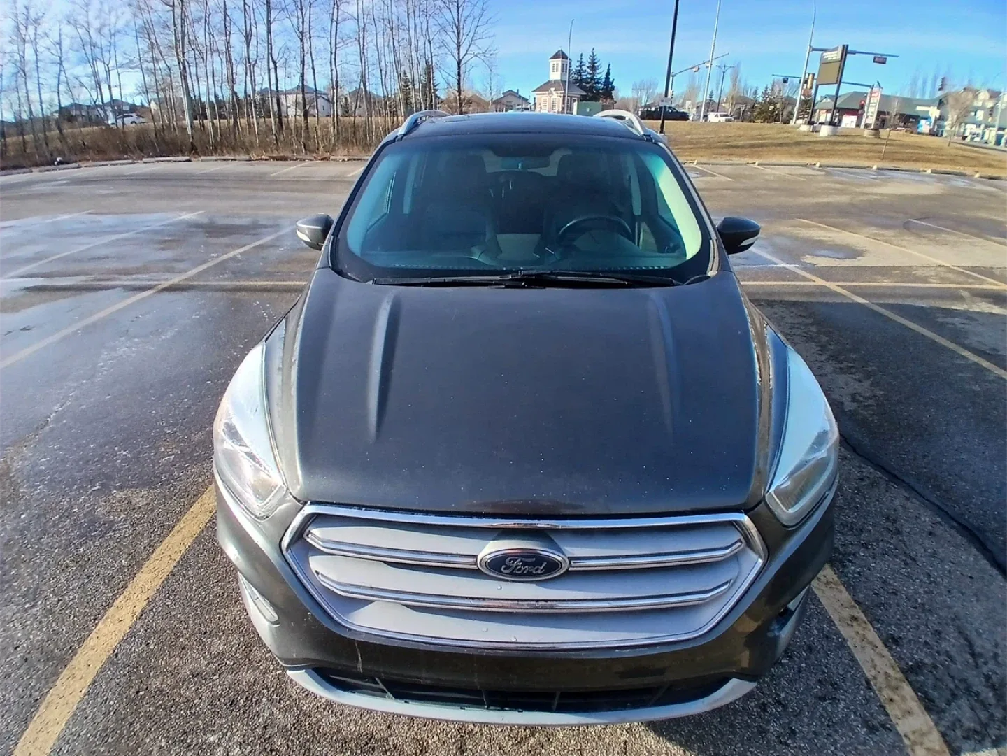 2018 Ford Escape Titanium AWD – Fully Loaded – Clean Carfax