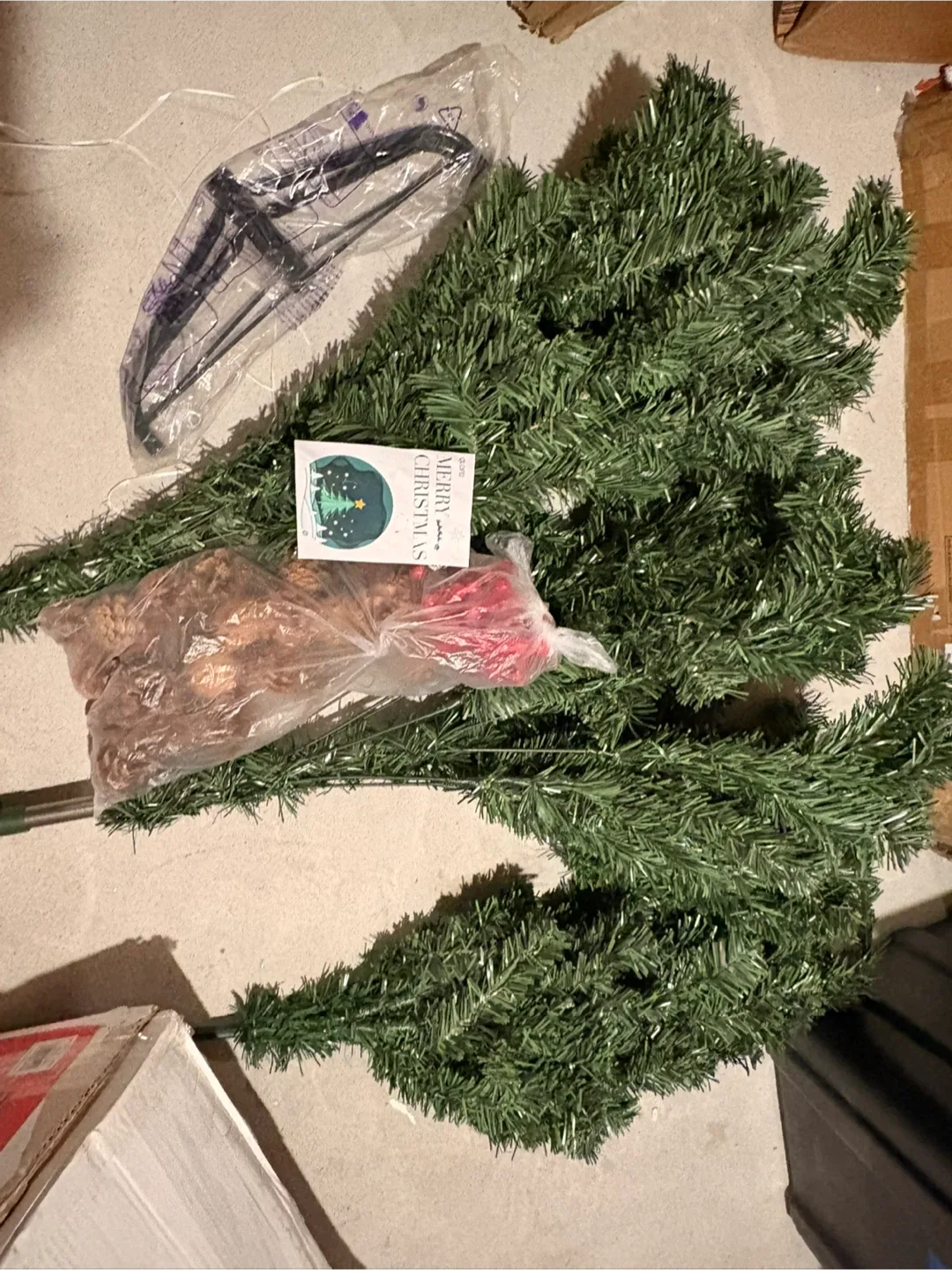 OLOFEI Christmas Tree 6 ft image indicator(3)