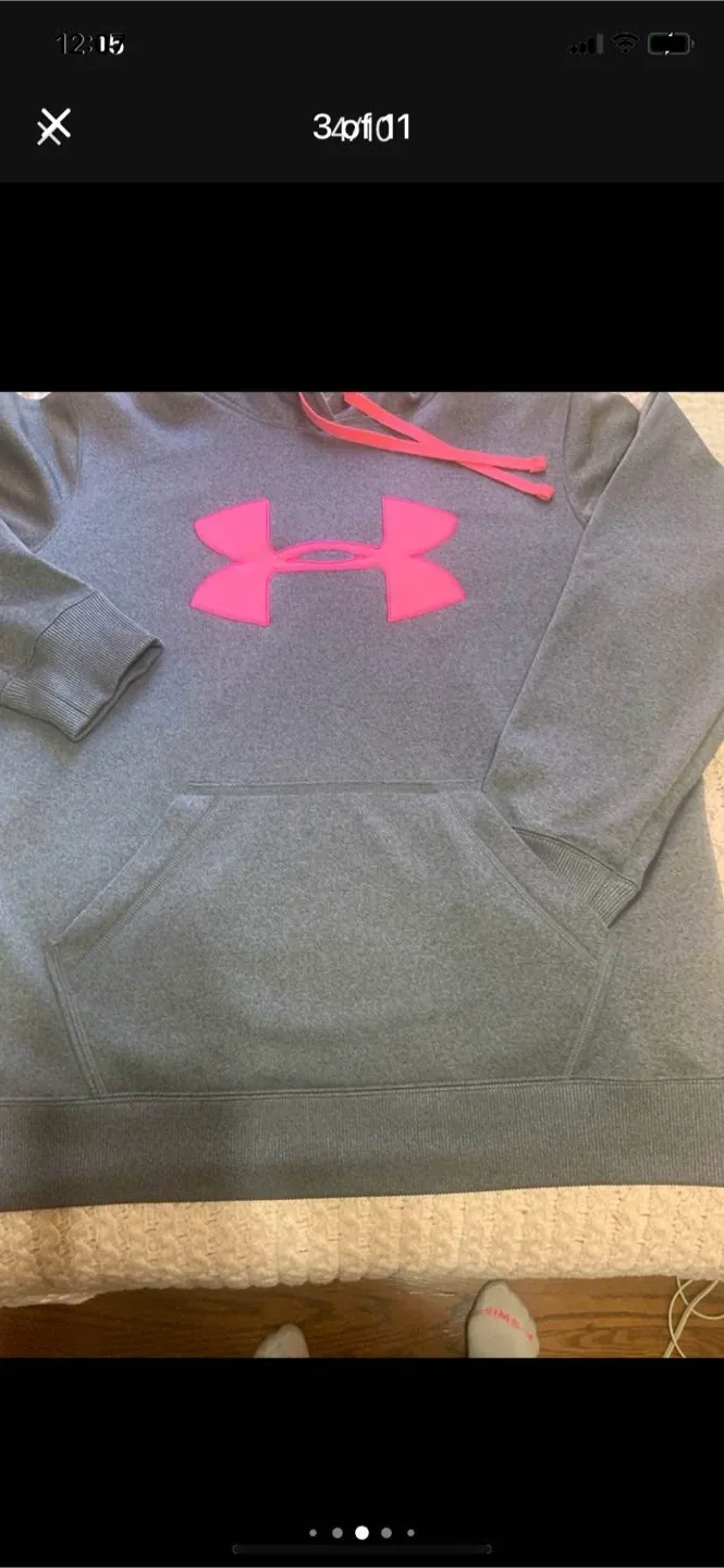YOUTH Under Armour Hoodie - Grey & Pink image indicator(2)