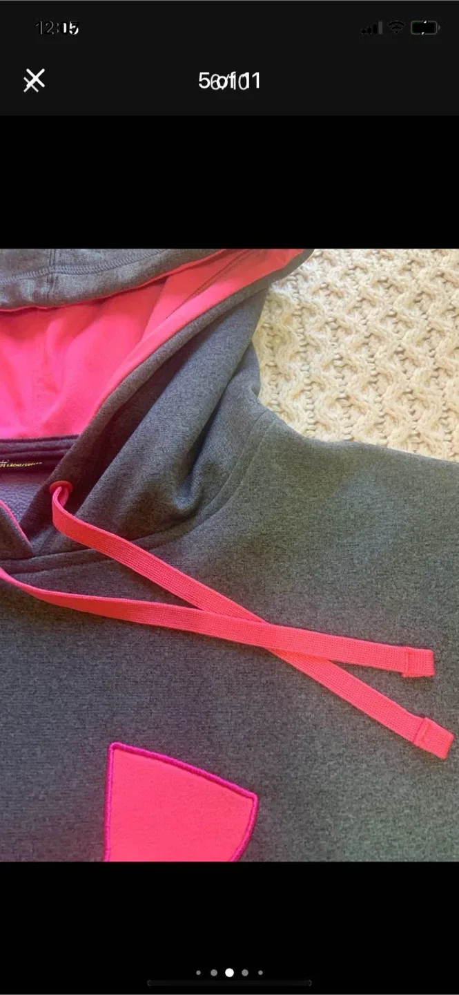 YOUTH Under Armour Hoodie - Grey & Pink image indicator(4)