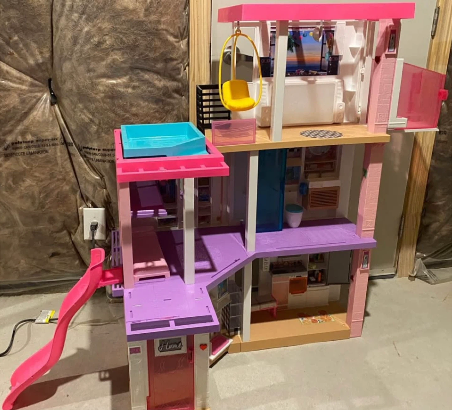 Barbie Dreamhouse Dollhouse with Slide