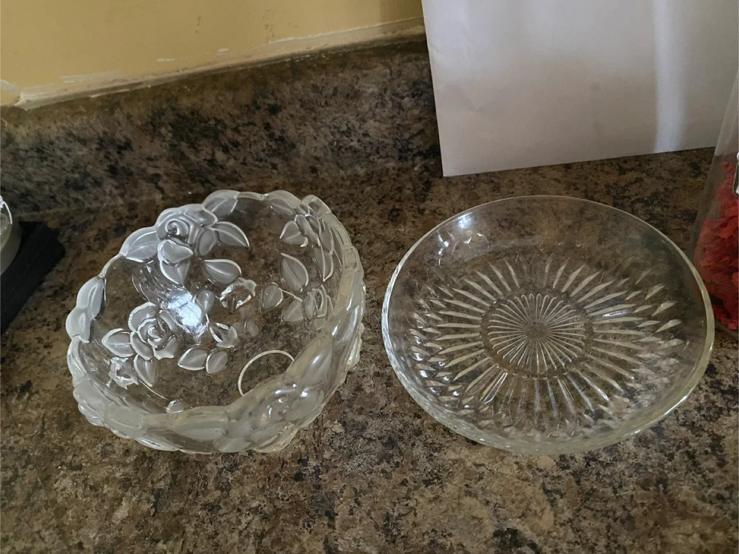 Glass bowl and cup with straw - brand new # Cleanout image indicator(3)
