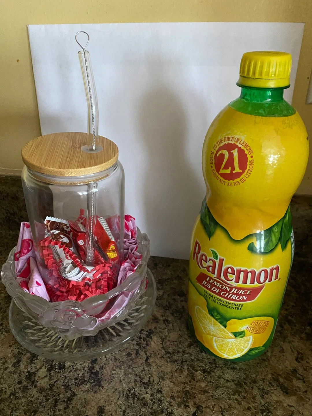 Glass bowl and cup with straw - brand new # Cleanout image indicator(2)