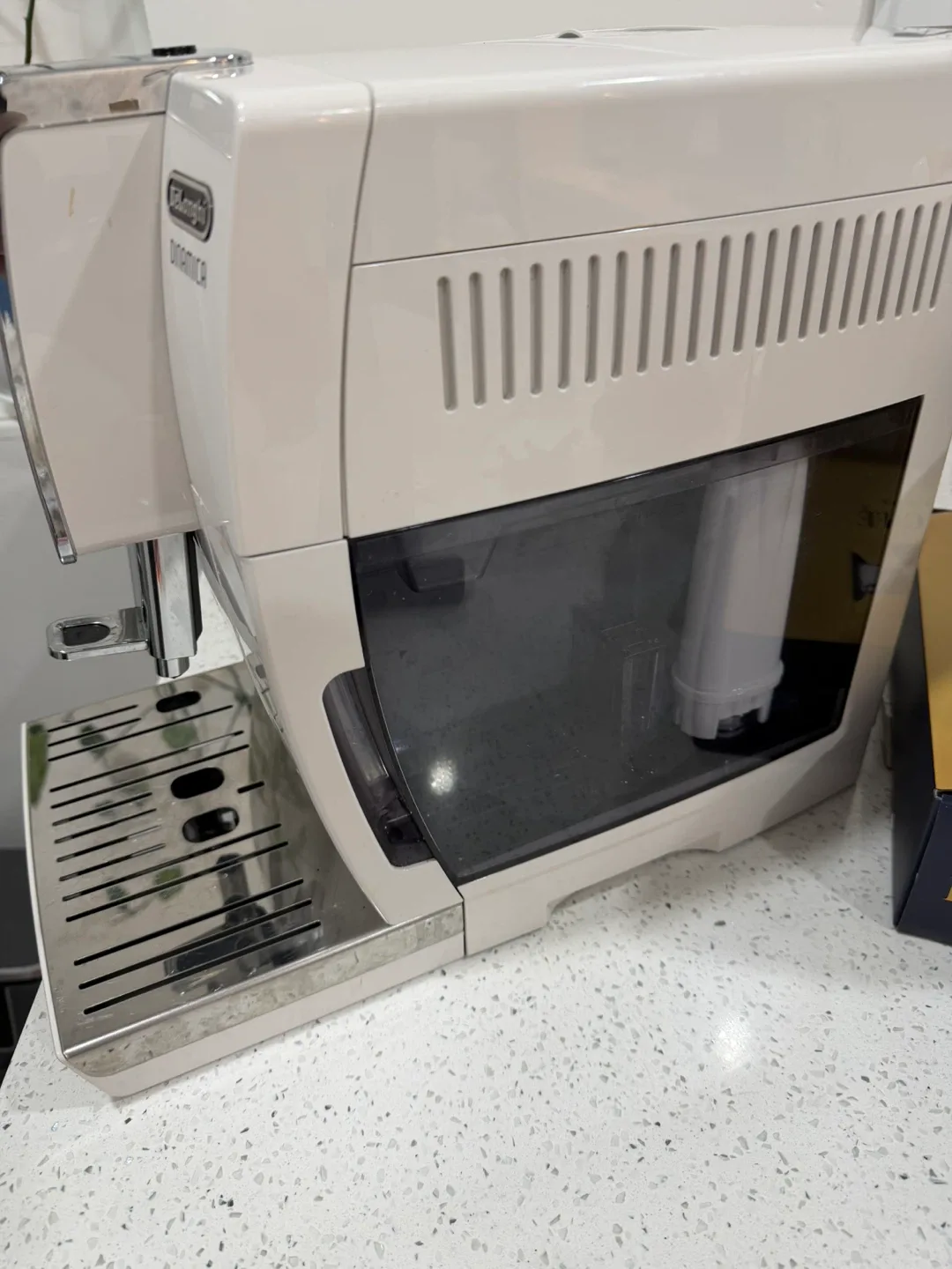 DeLonghi Dinamica Automatic Coffee Machine image indicator(4)