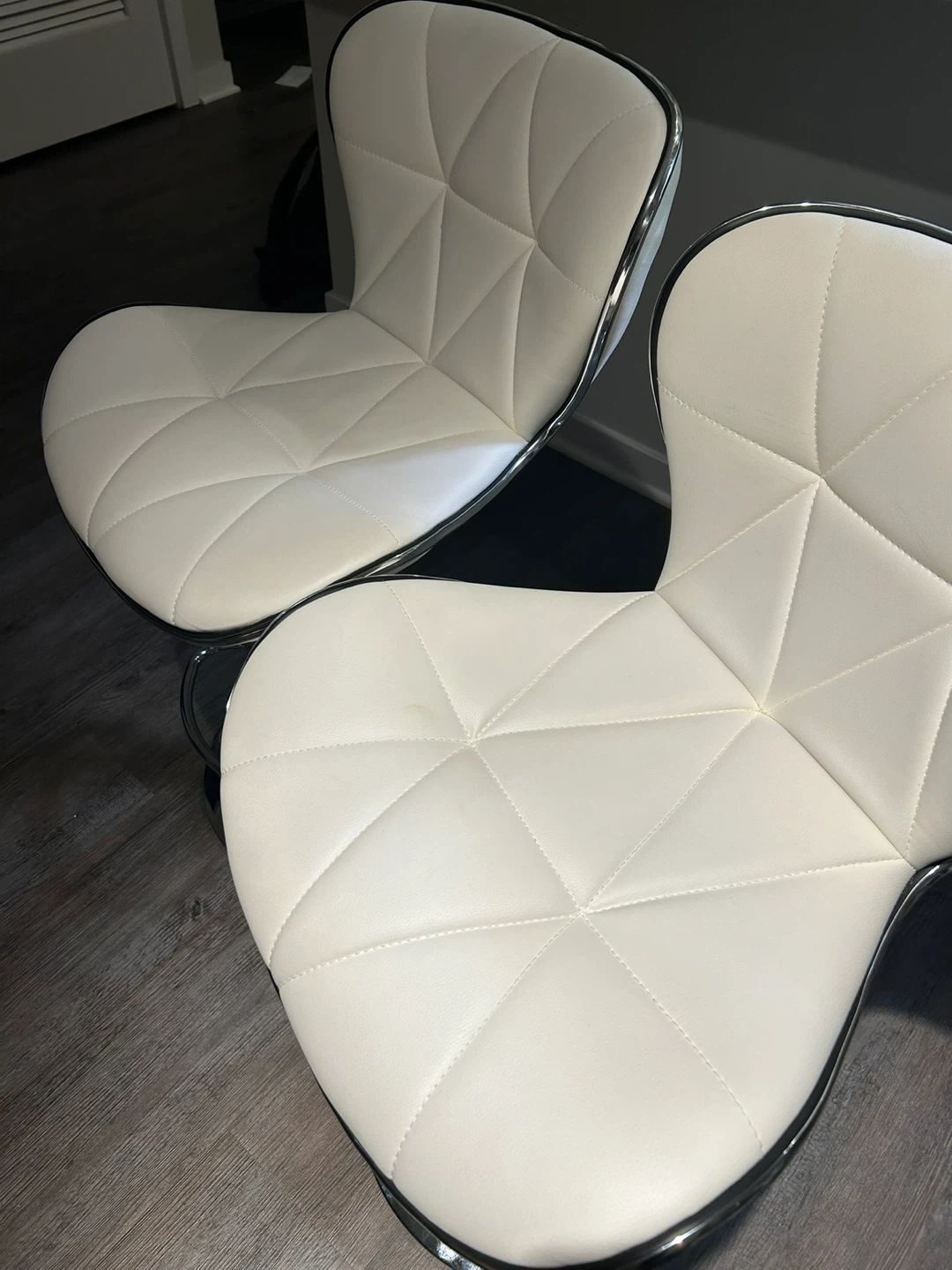 Leopard Beige Adjustable Swivel Bar Stools (Set of 2) - photo 2
