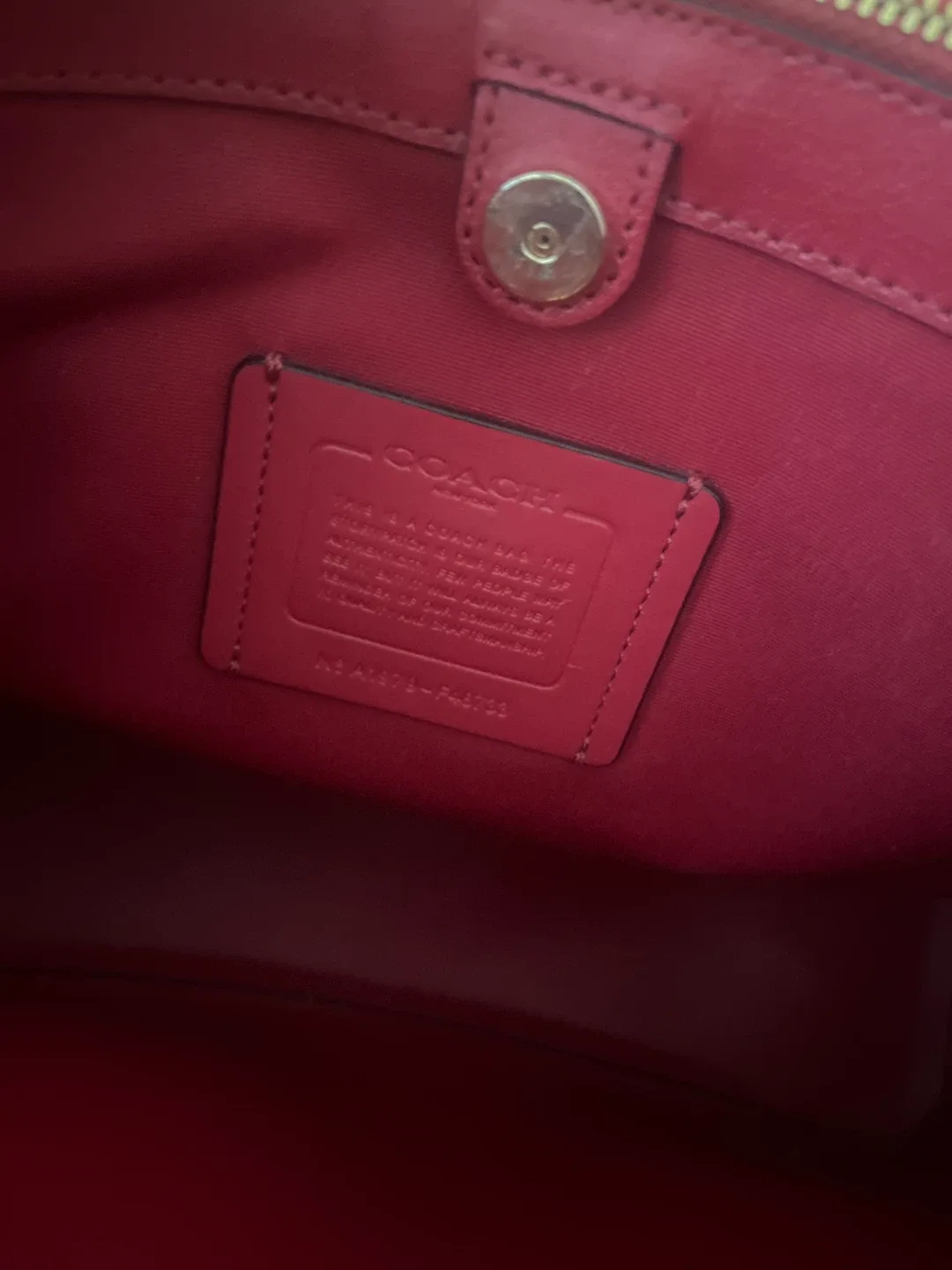 Coach Black Tote Bag image indicator(4)