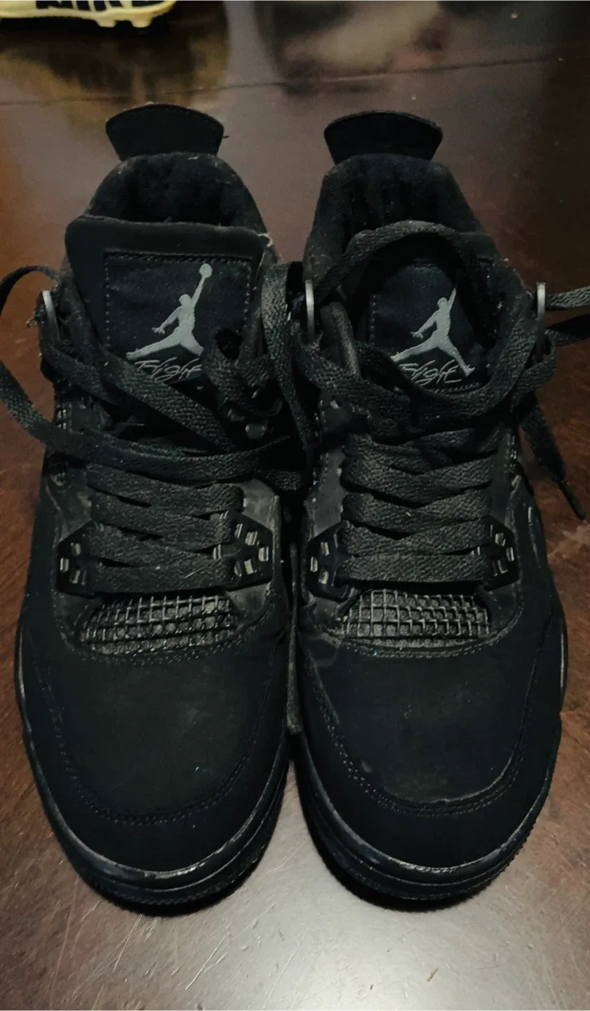 Air Jordan 4 Retro Black Cat Size 8.5 #cleanout image indicator(2)