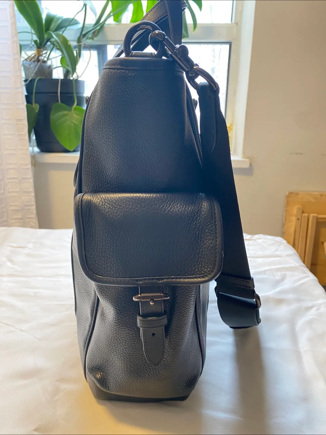 Coach Sprint Tote in Black Copper Finish (Unisex) image indicator(4)