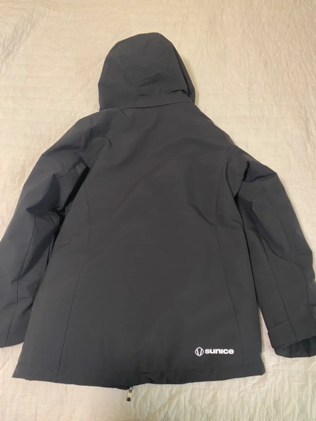 Sunice Girls Size 14 Ski Winter Jacket image indicator(3)