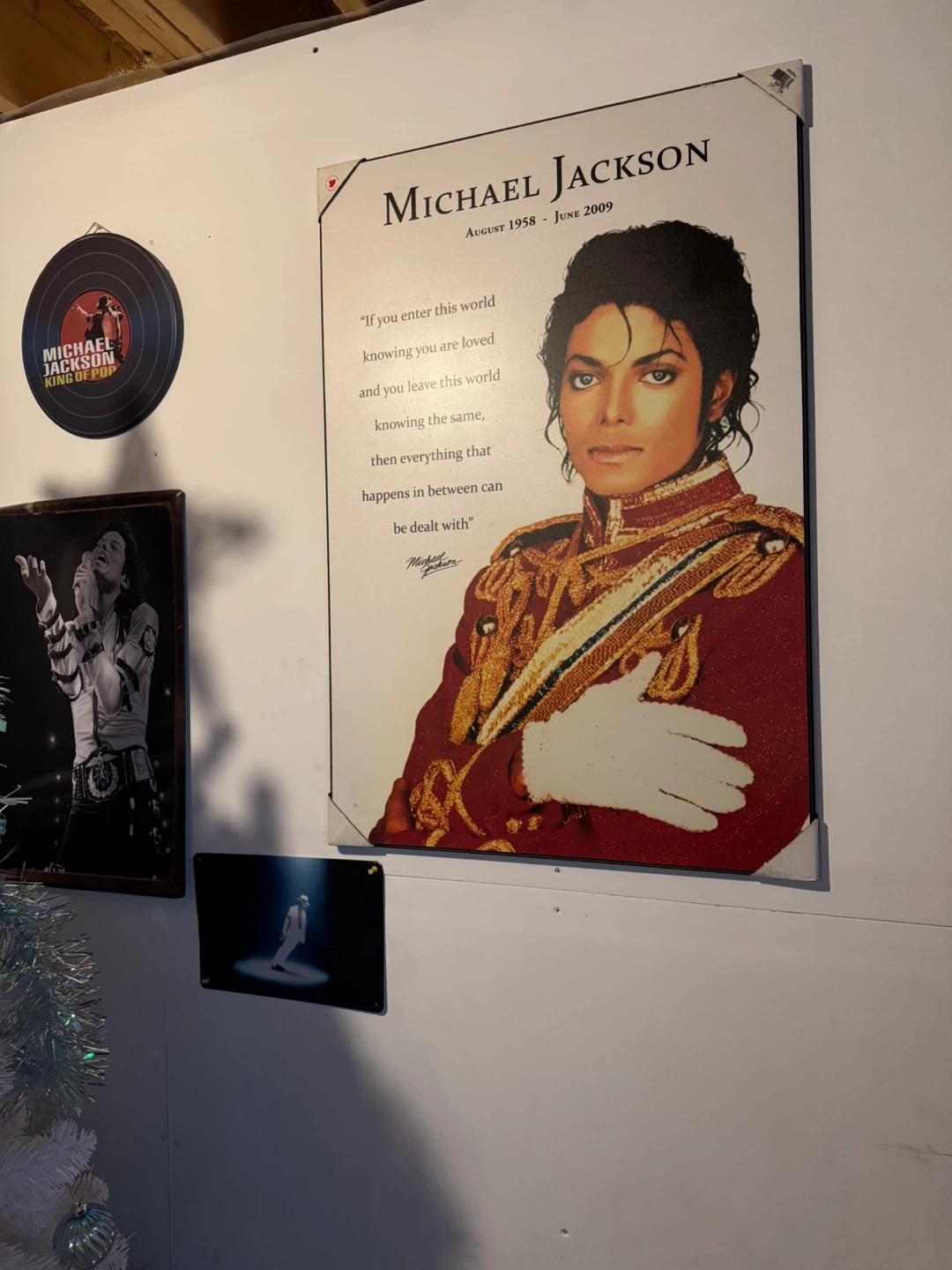 Michael Jackson posters - photo 2