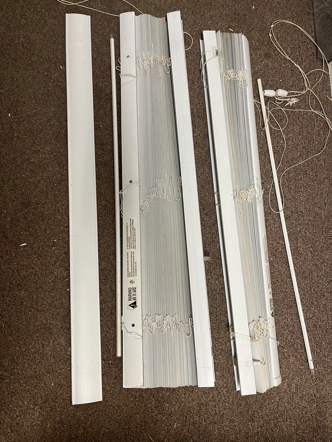 White Window Blinds x2 - photo 3