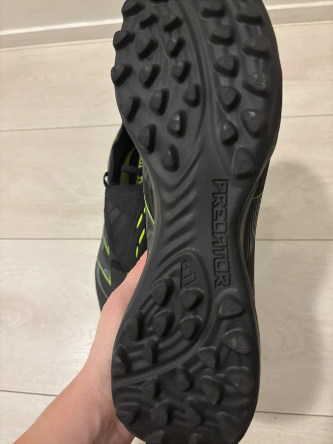 Adidas Predator Soccer Cleats, Size 10 image indicator(3)