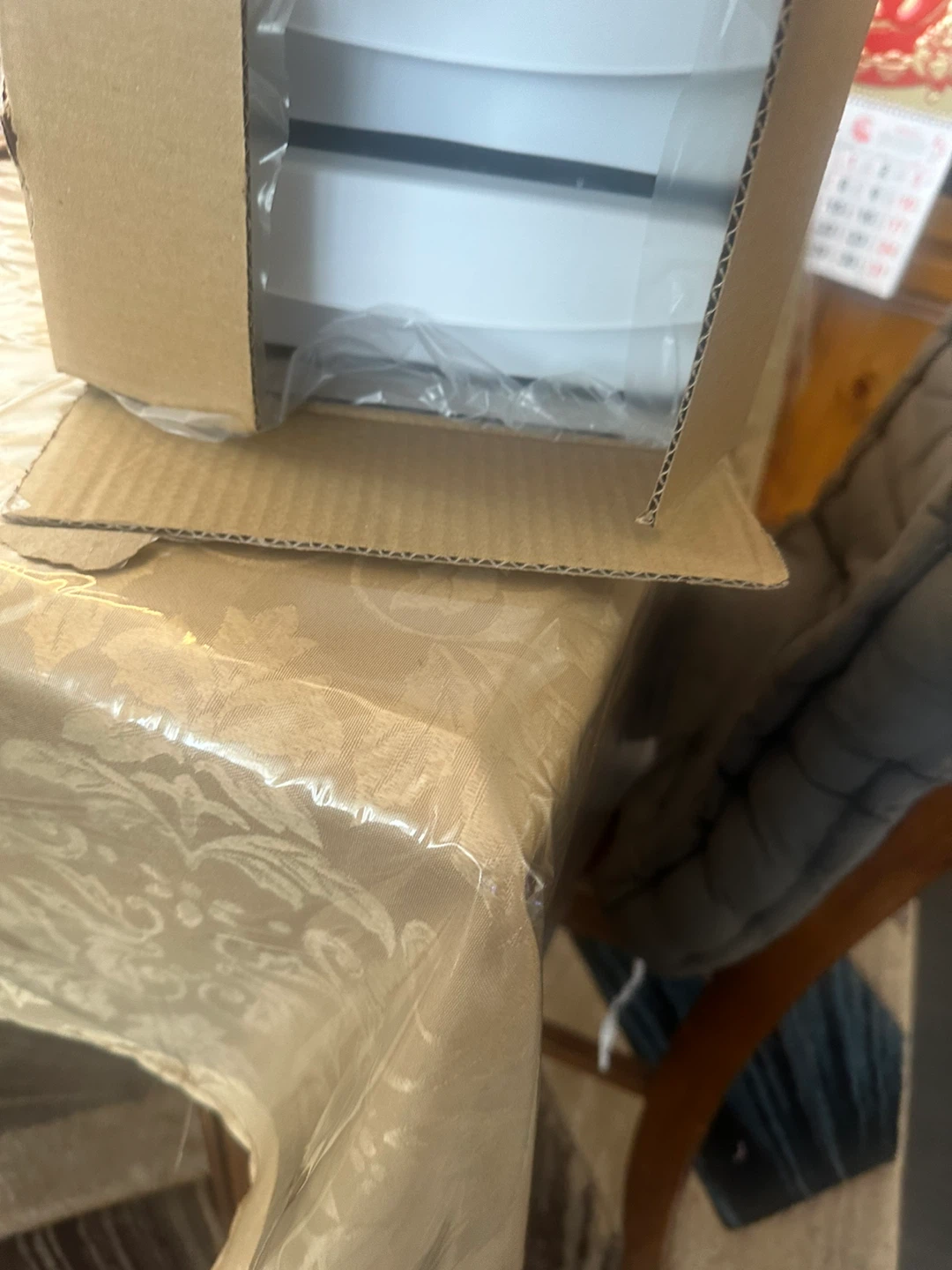 Egg Storage Container with top covered