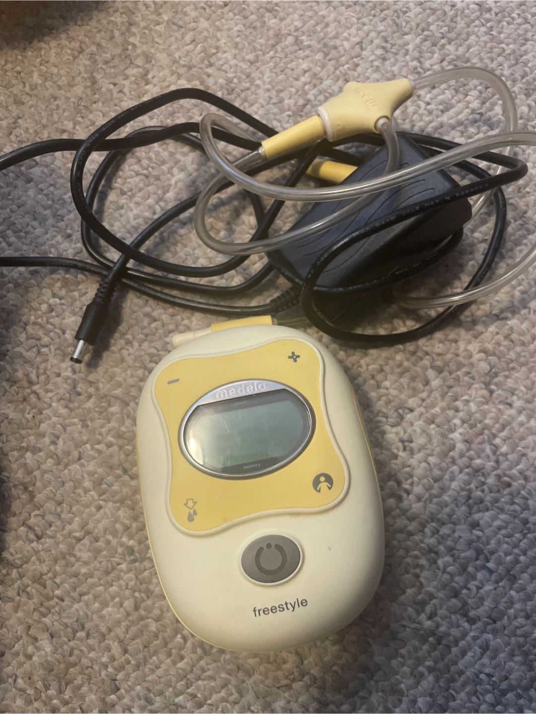 Medela Freestyle Breast Pump with Accessories - photo 2