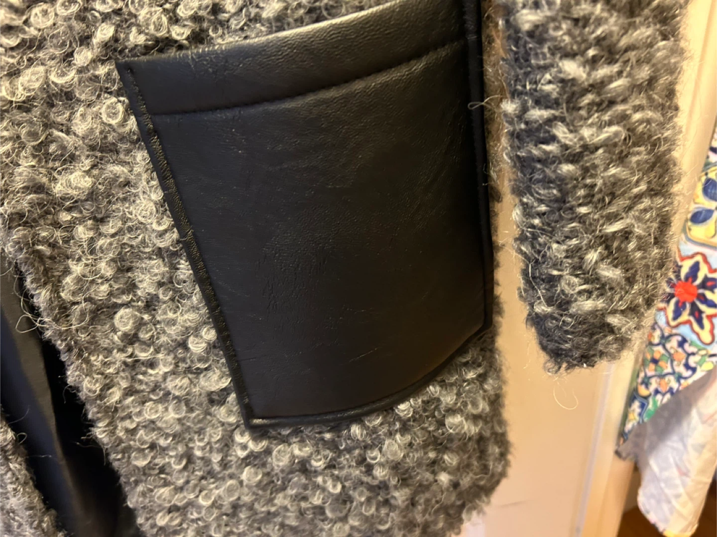 Joseph Ribkoff Grey Boucle Jacket - Size 8 - photo 4
