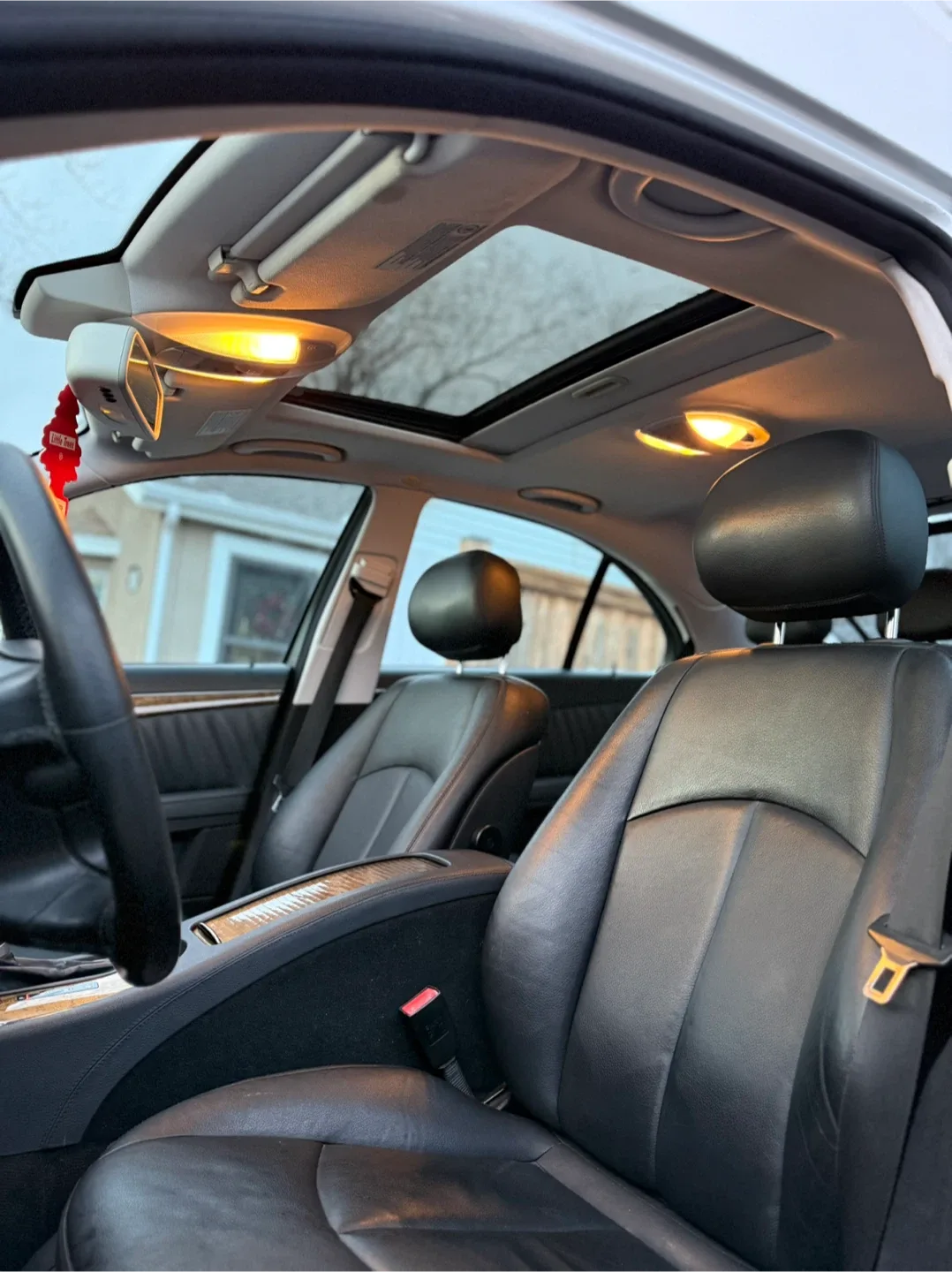 2007 Mercedes-Benz E350 image indicator(7)