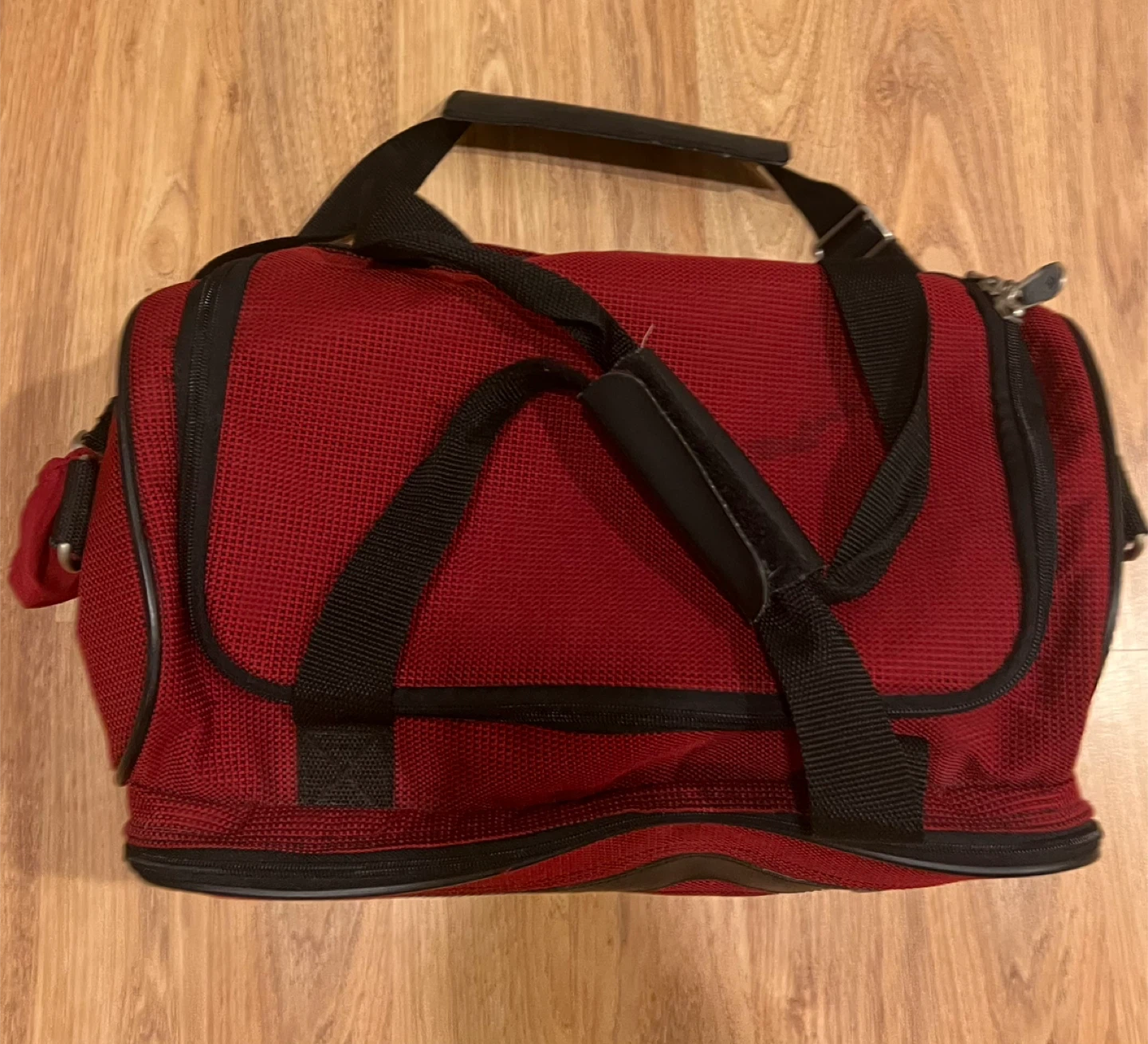 Samsonite Red Travel Bag #Cleanout - photo 3