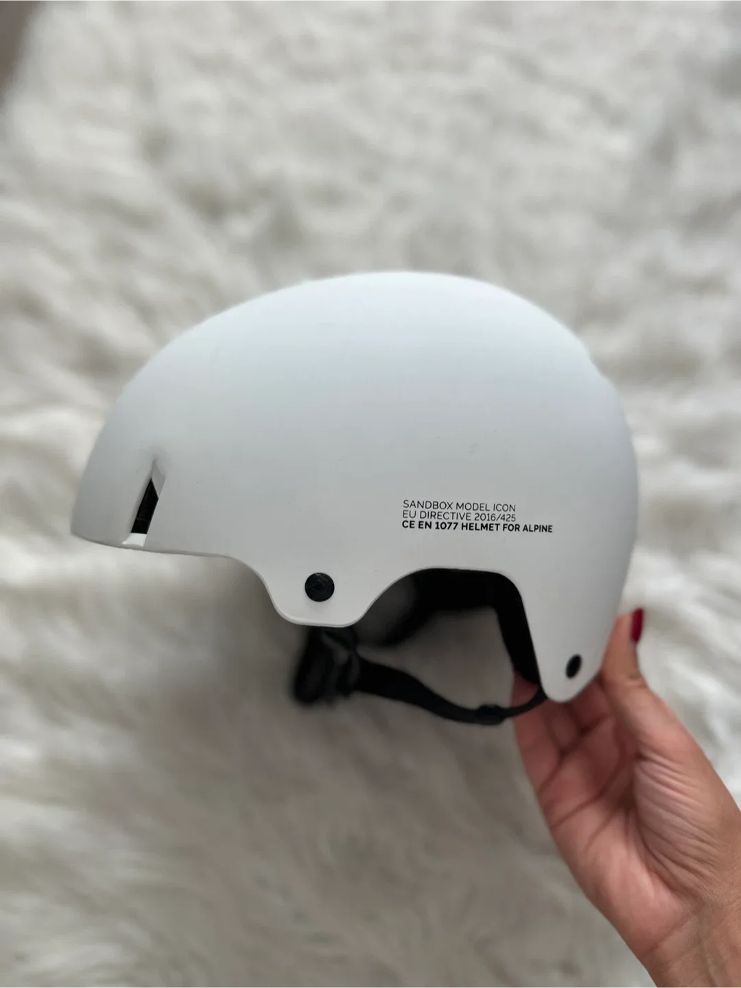 Sandbox Icon Helmet - White, Small