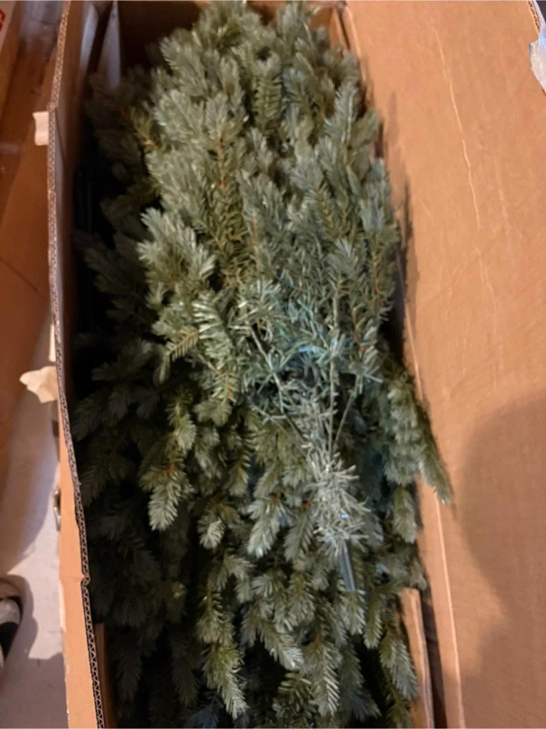 COSTWAY 7 ft Artificial Christmas Tree - New in Box! image indicator(7)