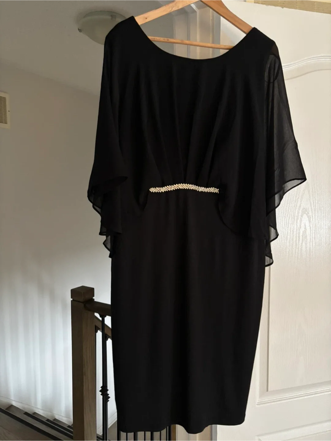 Black Dress with Cape - XL/TG