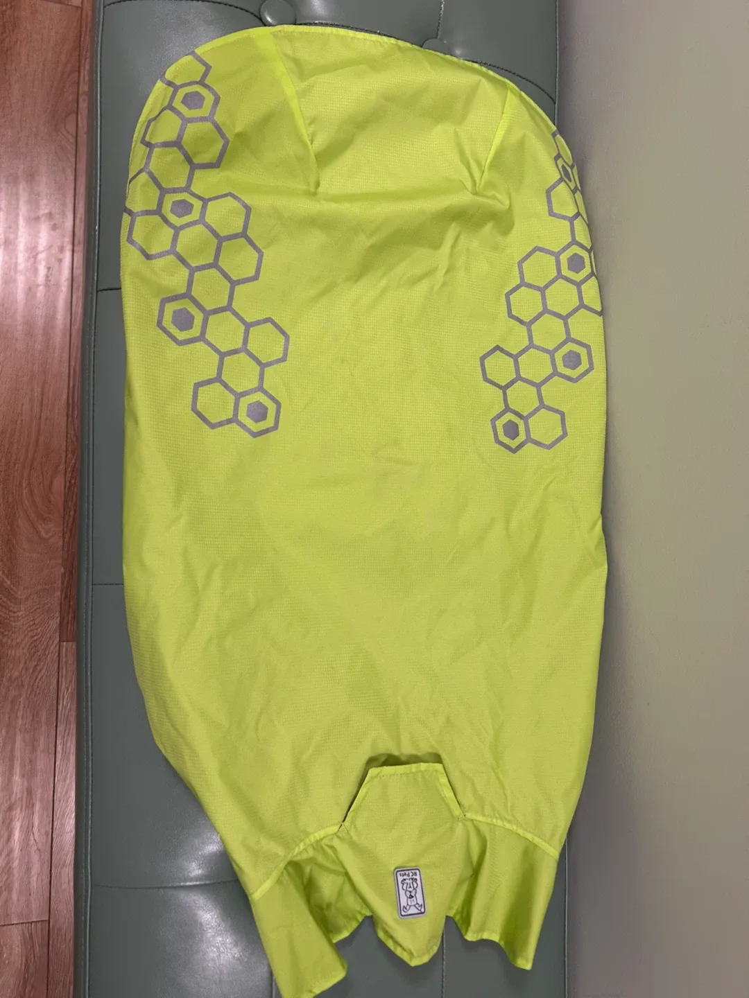 RC Pets Dog Coat - Size 26 image indicator(2)