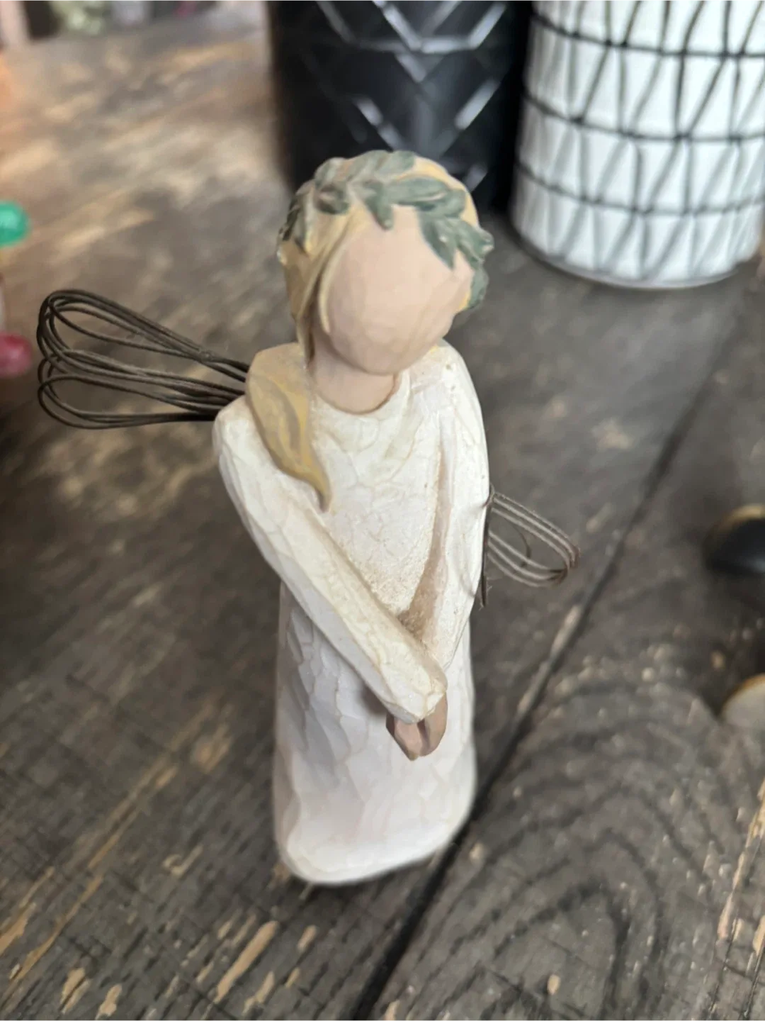 Willow Tree Figures image indicator(2)