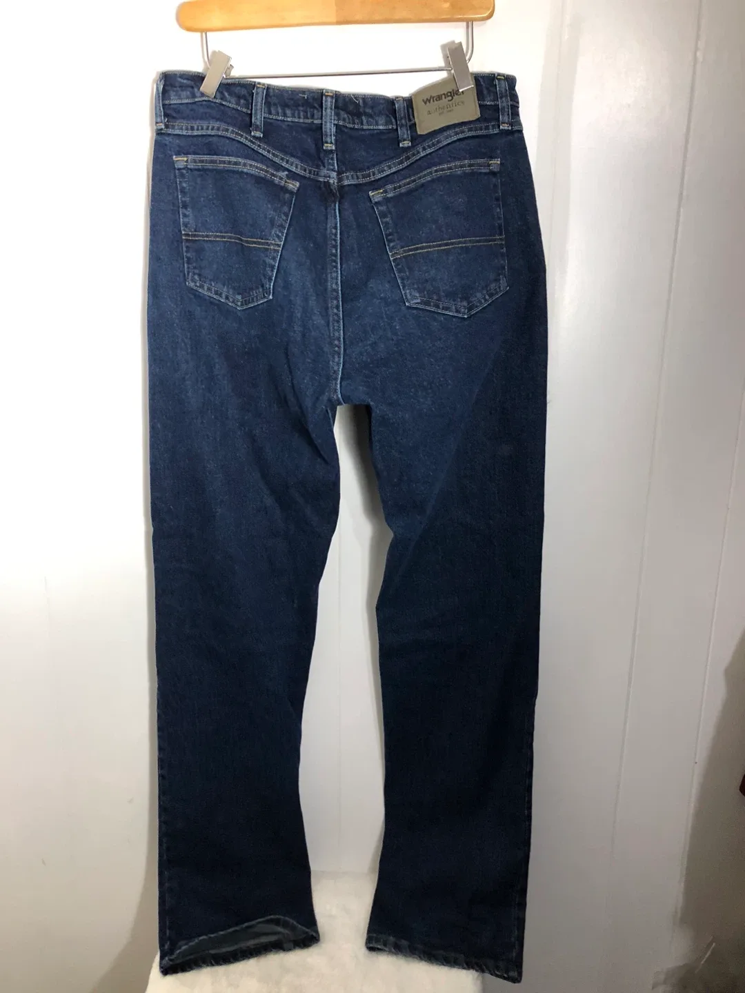 Men’s Wrangler Jeans. Size 34/36. Like New.