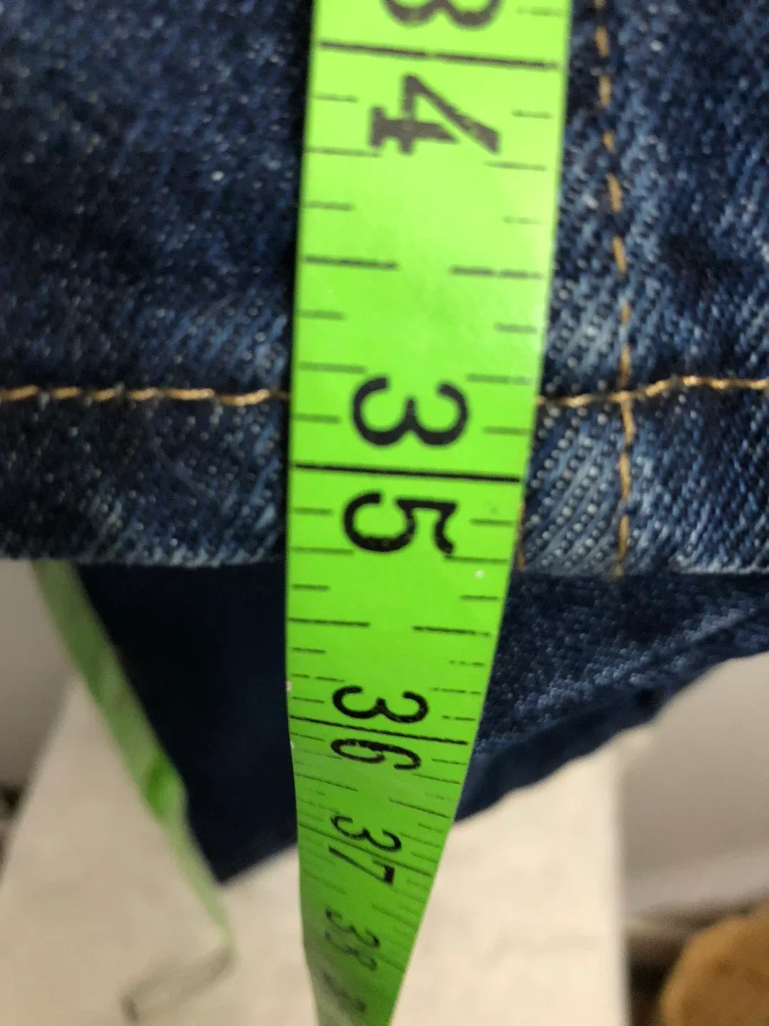 Men’s Wrangler Jeans. Size 34/36. Like New. image indicator(6)