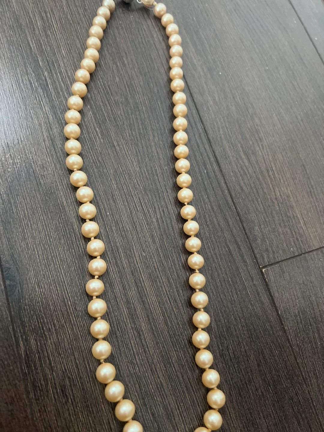 Vintage Pearl Necklace