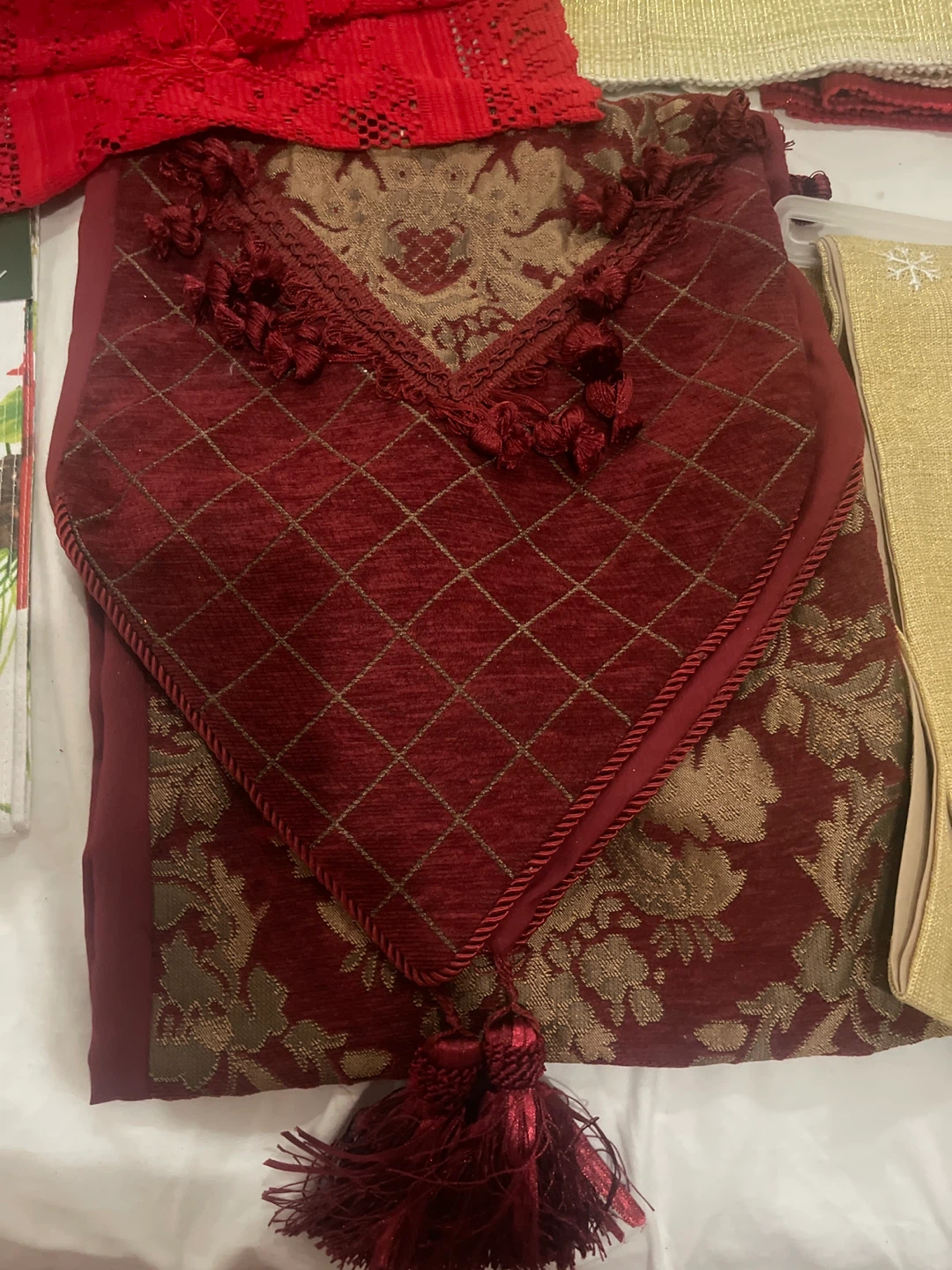 Holiday Style Table Runners - Variety - photo 3