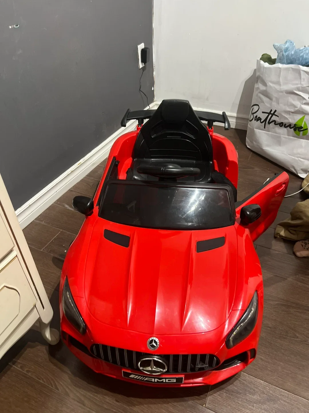 Mercedes-AMG Ride-On Car - Red