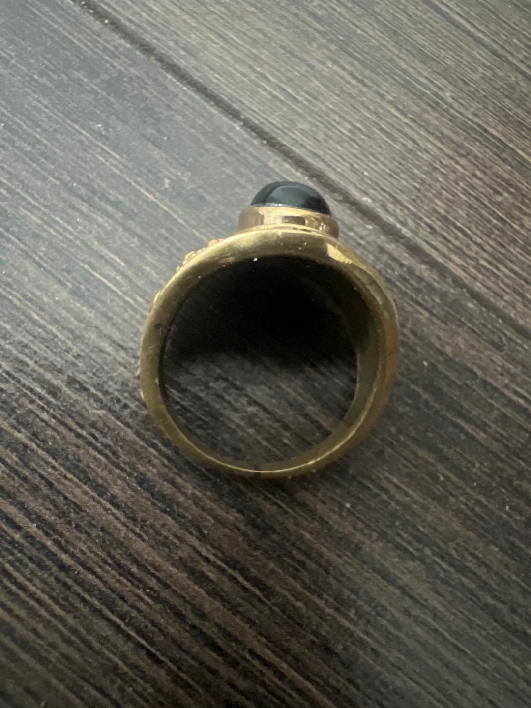 Vintage Gold Tone Ring with Black Stone - photo 2