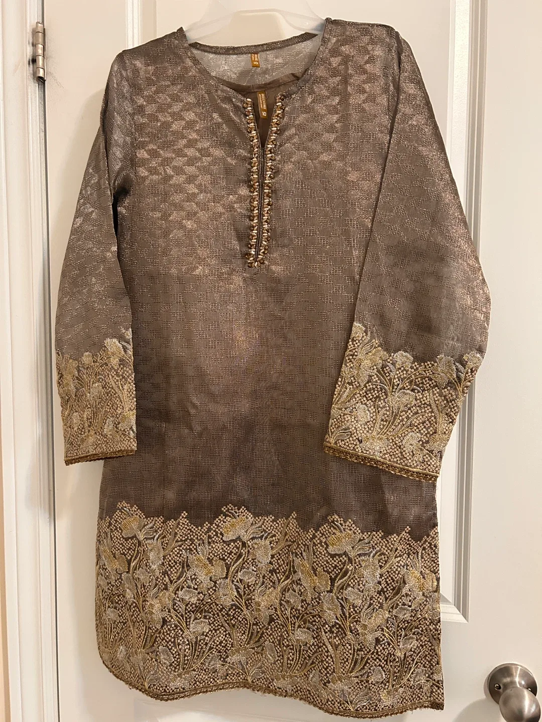 Beechtree Shalwar Kameez - Size 10 #Cleanout