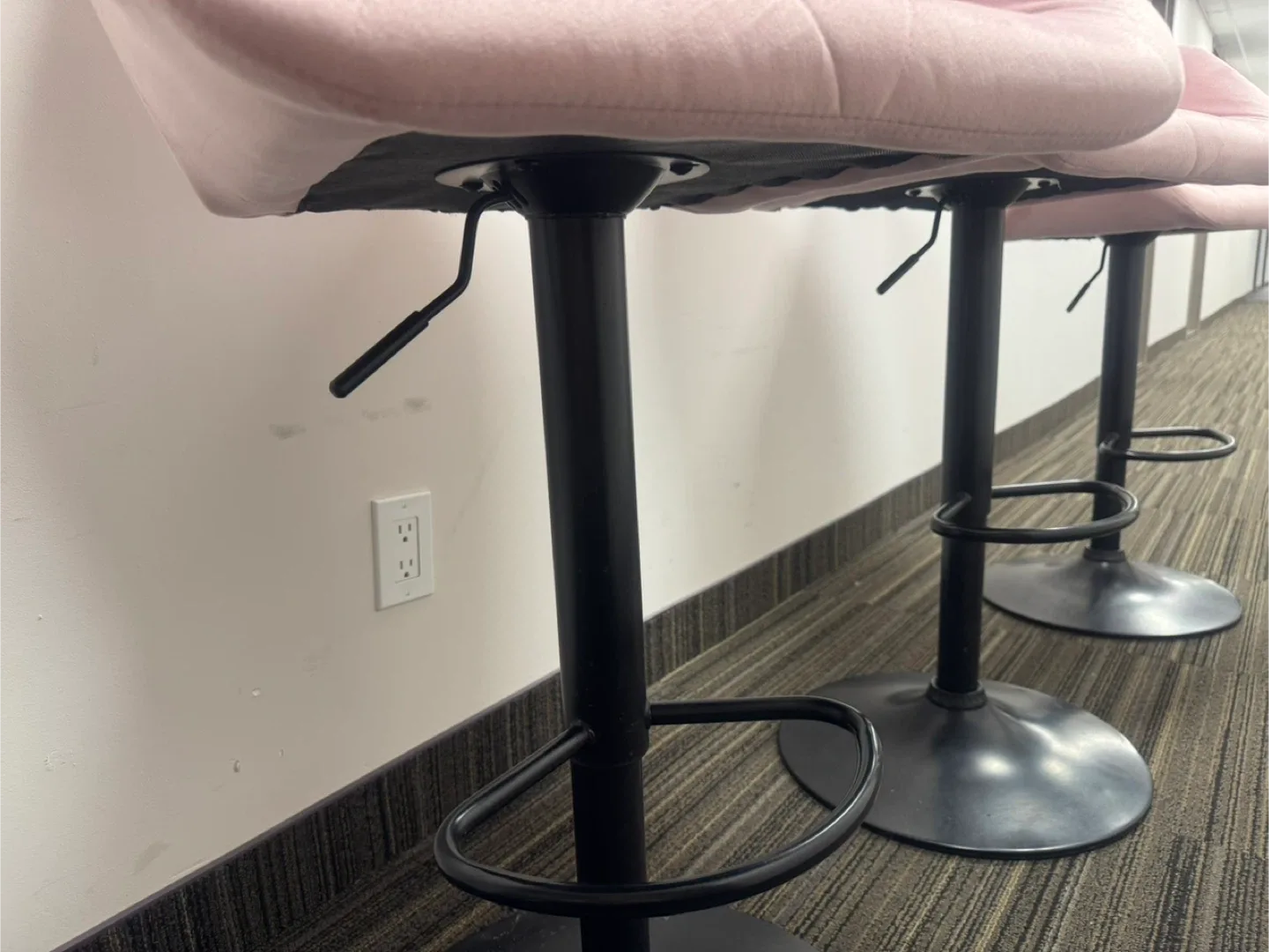 3 Beautiful Pink an Fabulous Bar Height Stools for $80 image indicator(3)