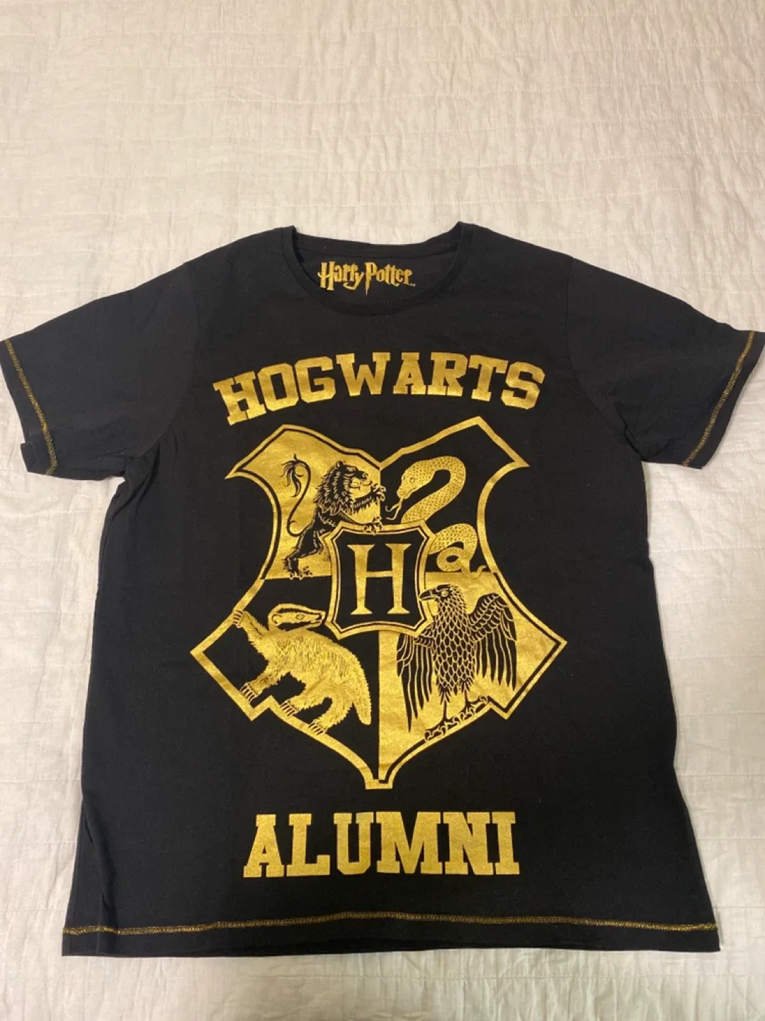 Harry Potter Hogwarts Alumni T-Shirt - Size S
