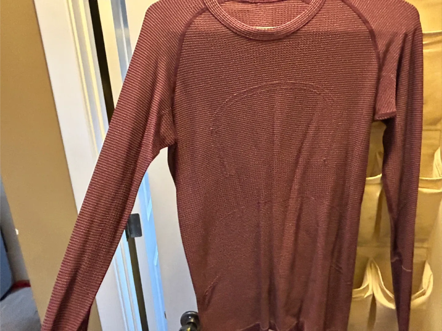 Lululemon Long Sleeve Shirt size 8 burgundy colour