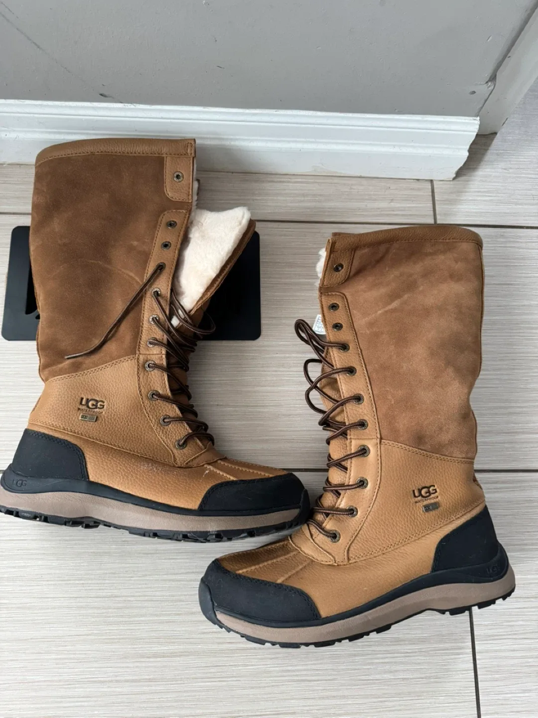 UGG Adirondack Tall XXV Boots - Chestnut image indicator(2)