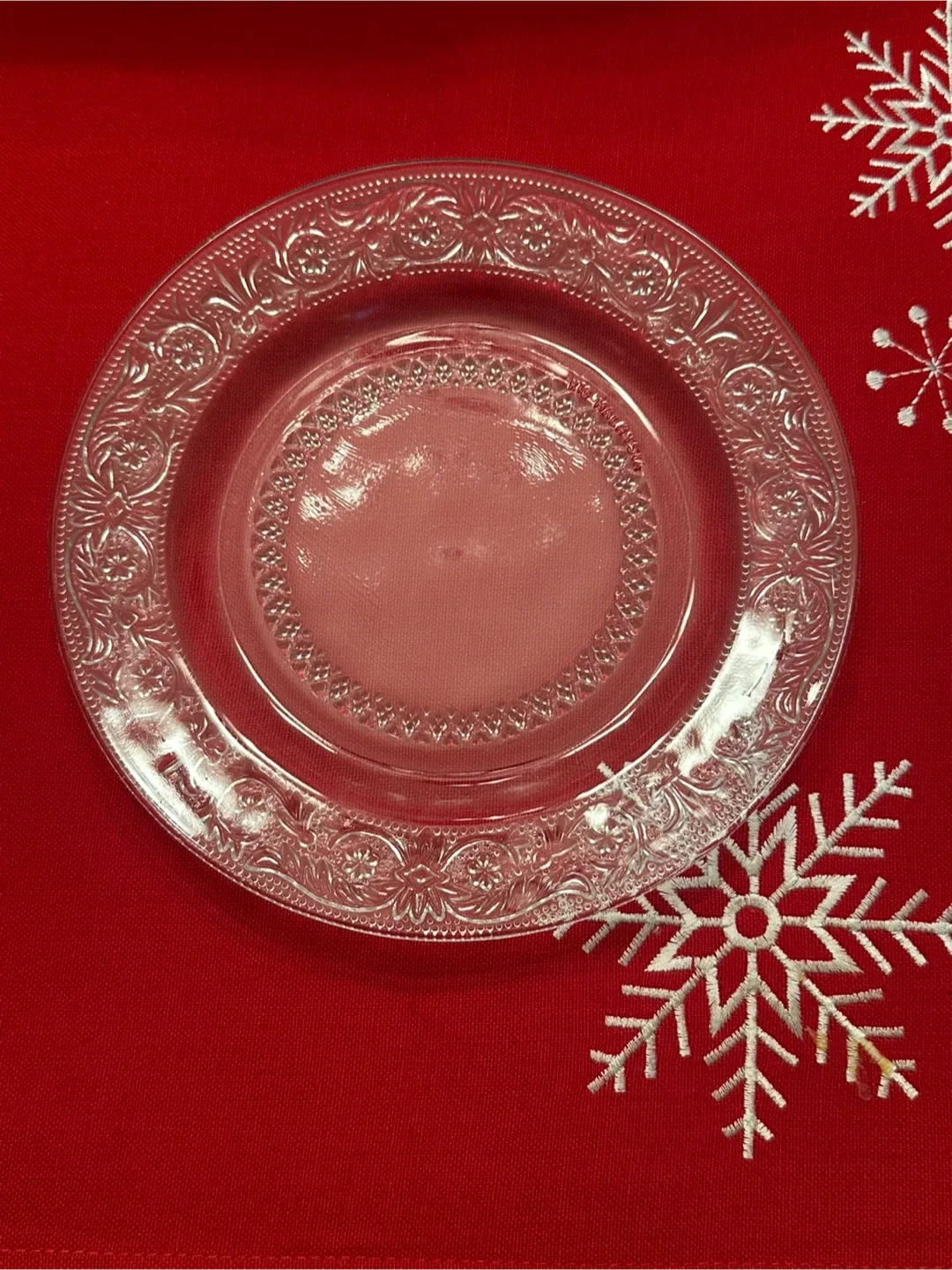 Set of 14 Clear Glass Dessert Plates