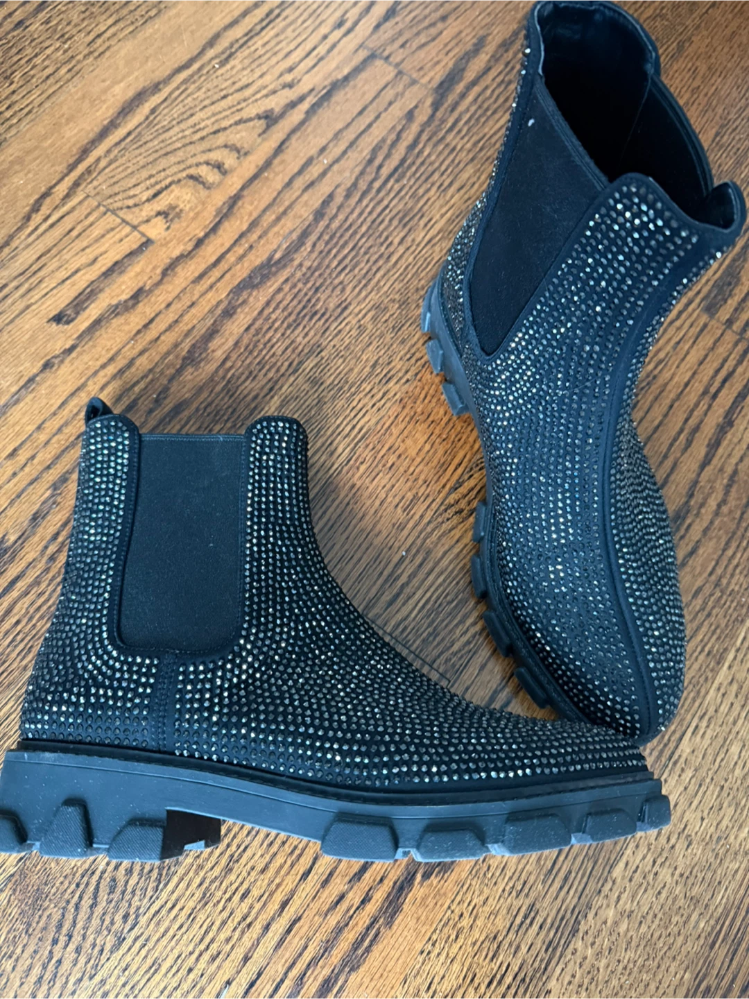 Michael Kors Black Studded Chelsea Boots - photo 2