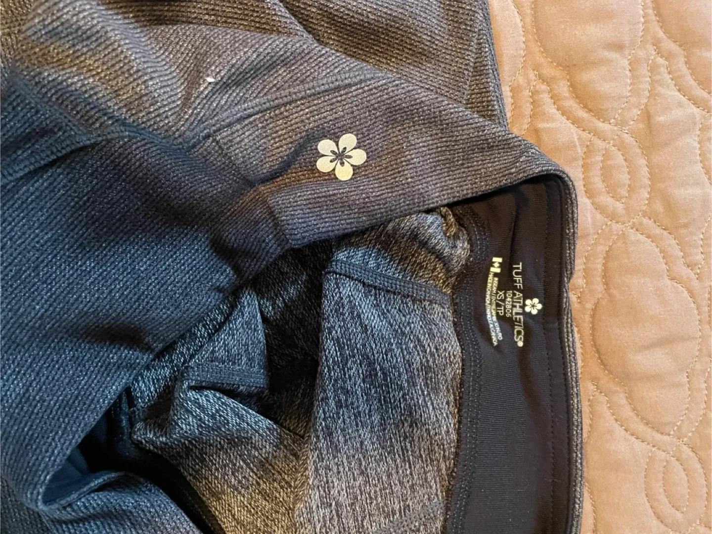 Tuff Athletics XS Grey Leggings