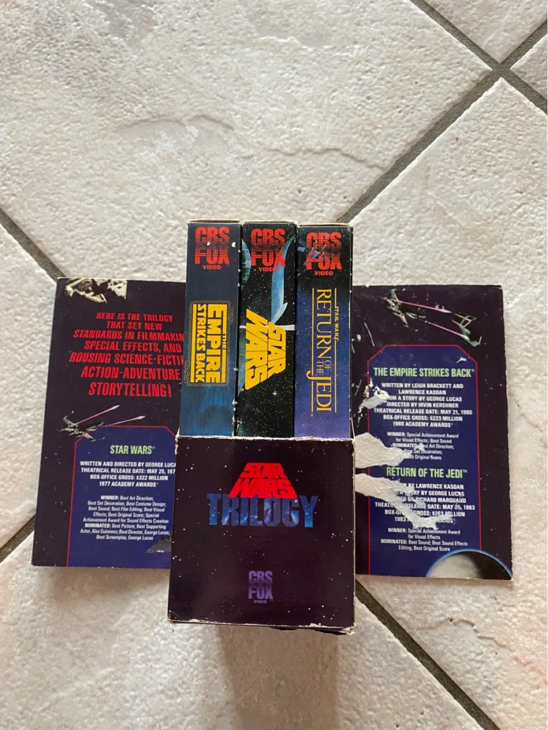 Star Wars Trilogy VHS Tapes image indicator(5)