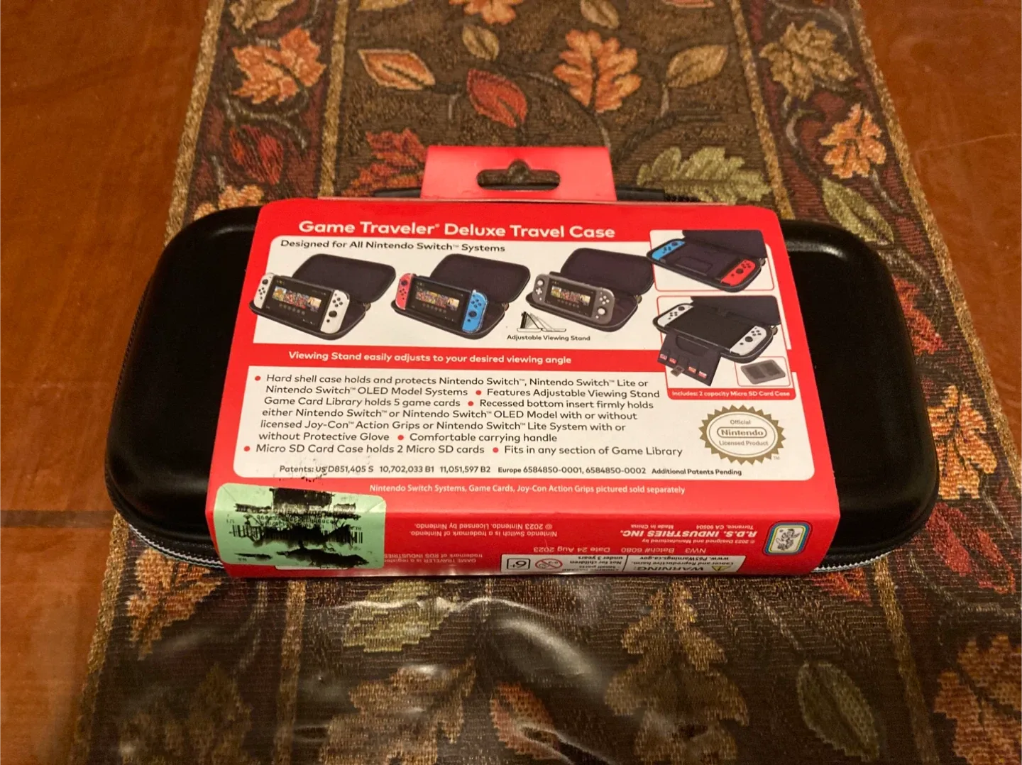 New Nintendo Switch Zelda Tears of the Kingdom Travel Case image indicator(2)