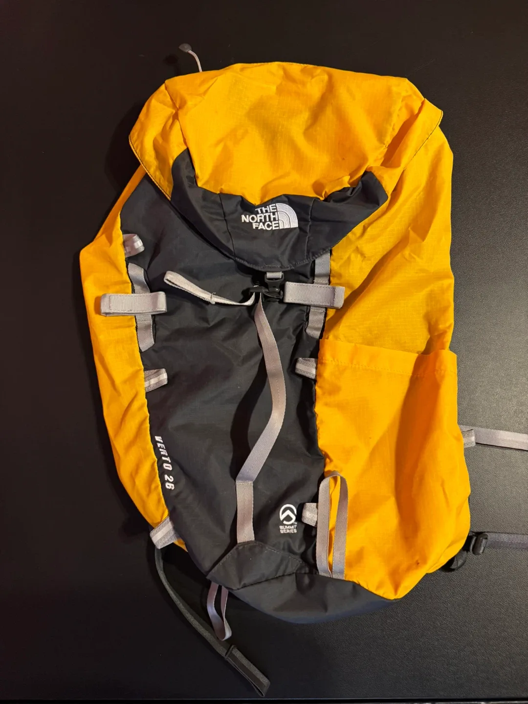 The North Face Verteo 26 Backpack - Yellow/Black