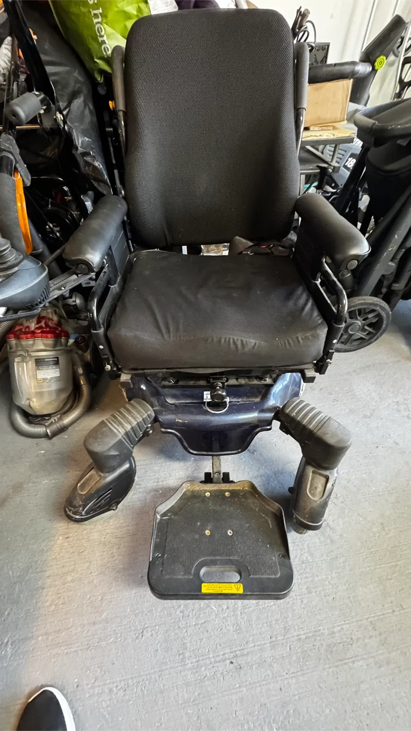 Electric Wheelchair image indicator(2)